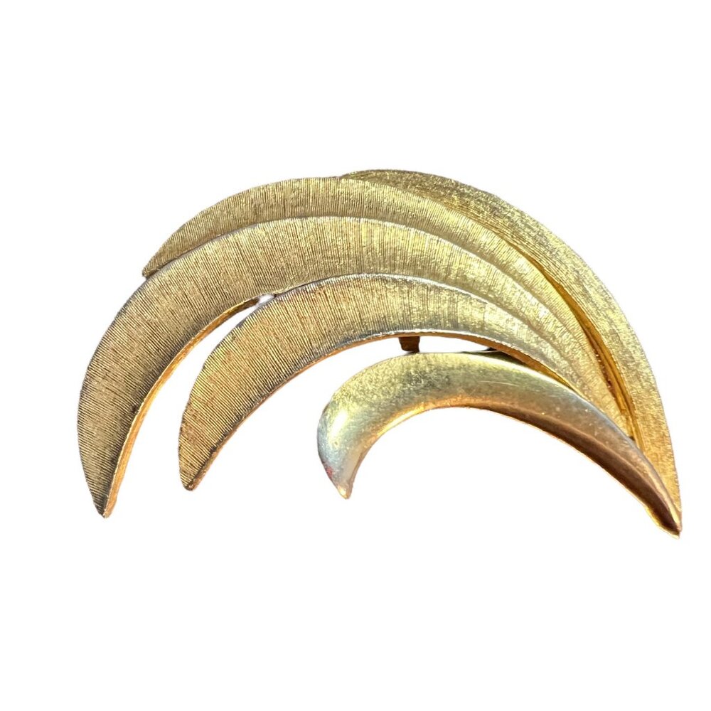 PIM Piscitelli Brooch Angel Wings Feathers Leaves Gold Tone Vintage 1960s Pin